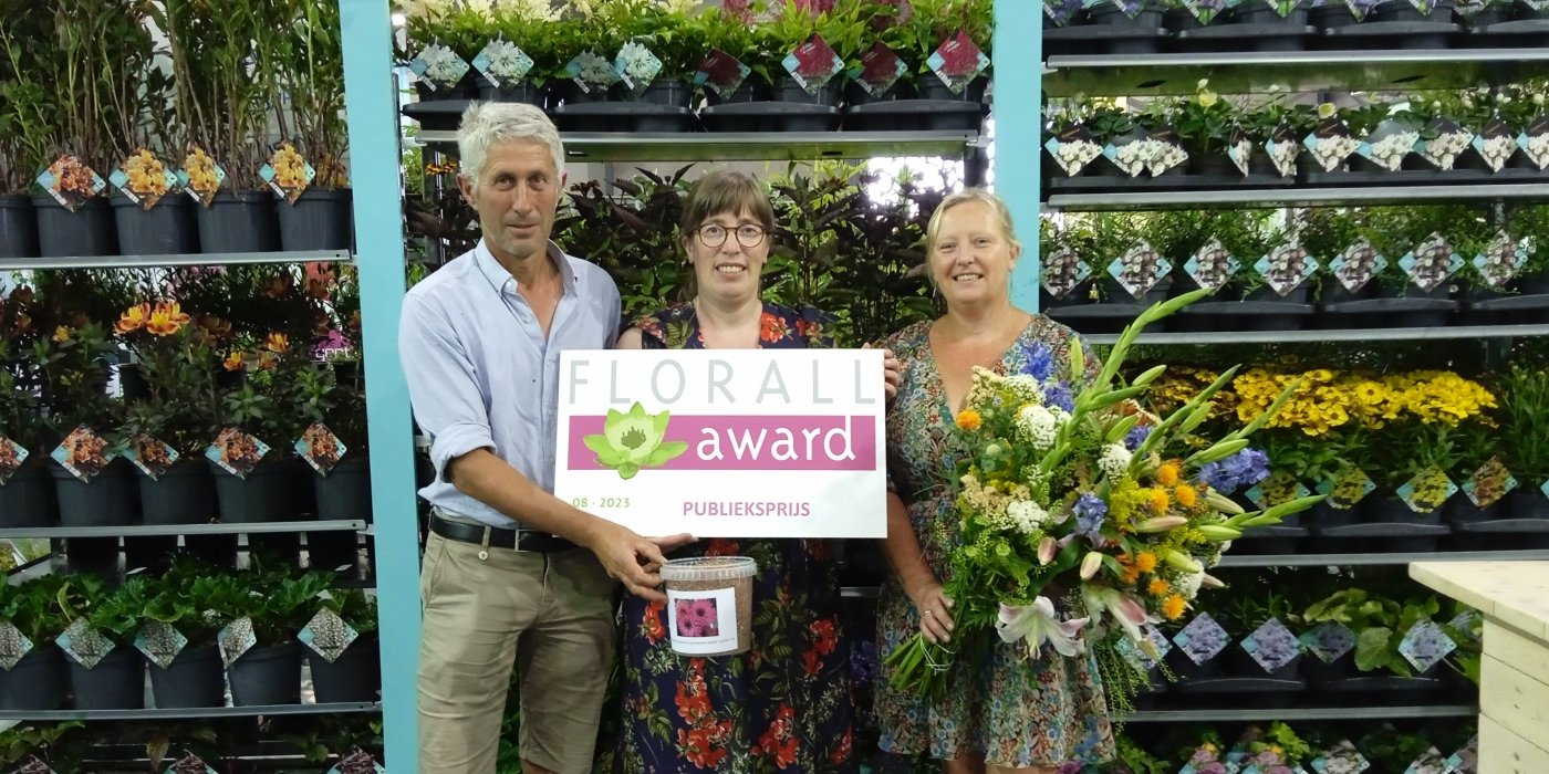PUBLIEKSPRIJS OP FLORALL BEURS 13